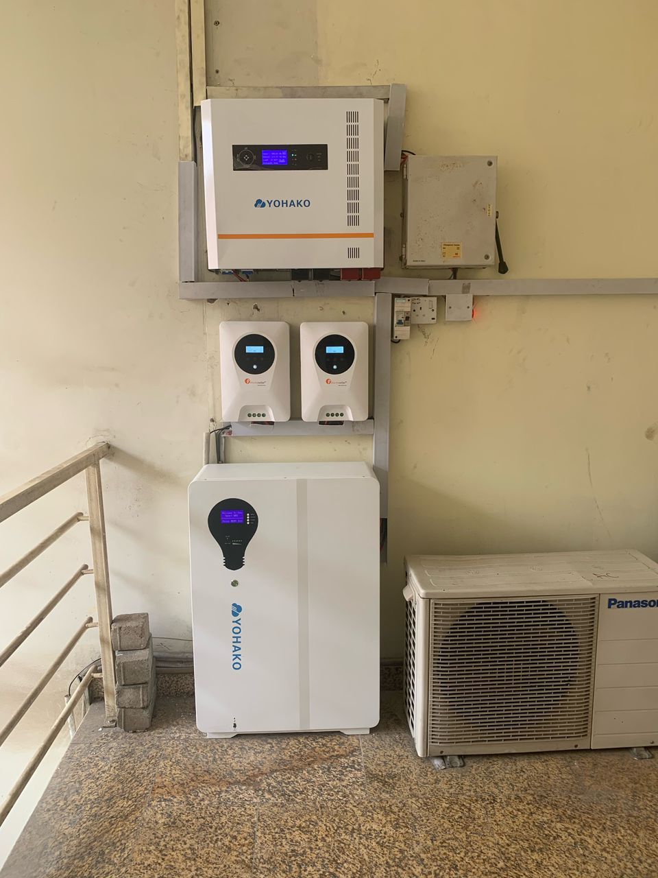 Warehouse installation